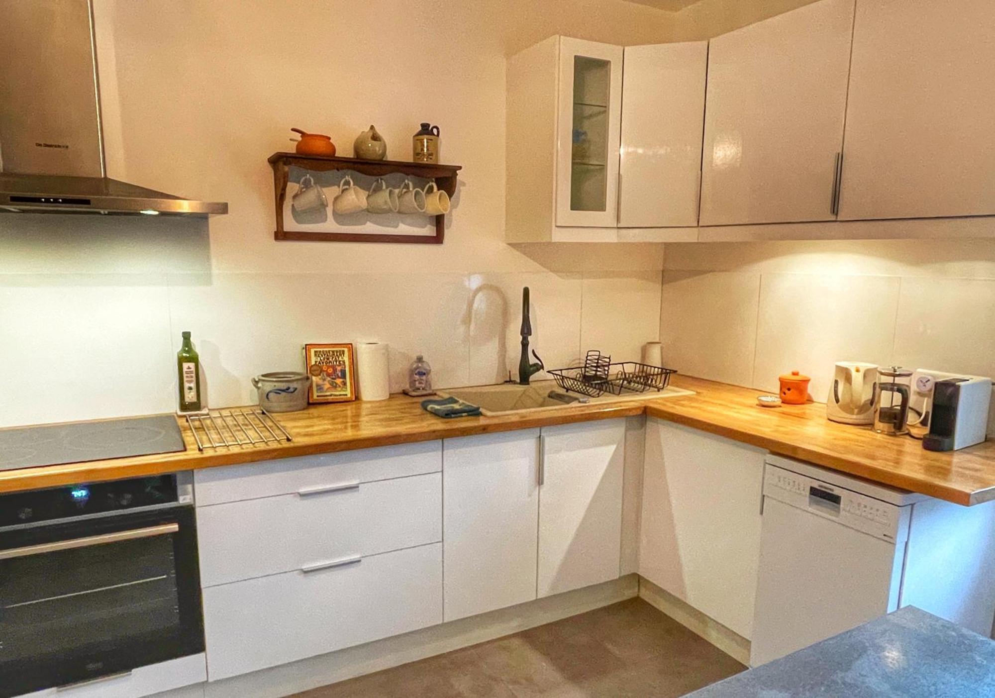 Apartamento Le Petit Delphia Apt Exterior foto